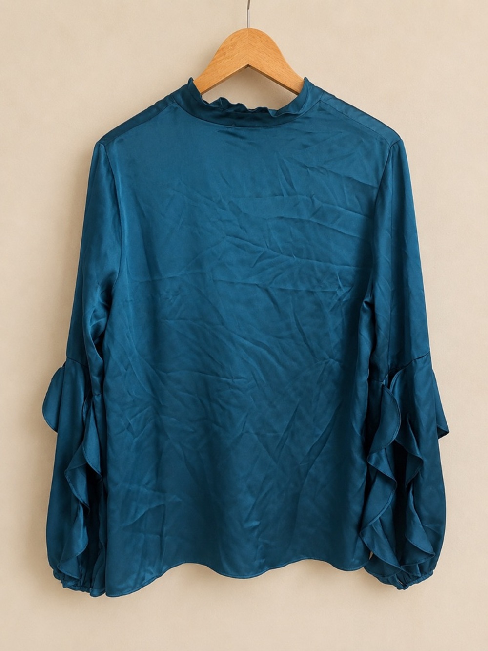 Alice & Trixie 100% Silk Ruffle Sleeve Blouse Teal Tie Neck USA Size L - Picture 3 of 7